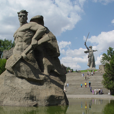 «Мамаев курган» памятник-ансамбль героям Сталинградской битвы